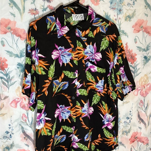 Vintage Black and Purple Floral Button Down Shirt - Picture 3 of 10